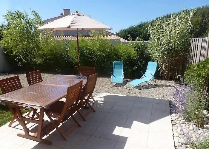 3 Etoiles Des Ecuries De L'abbaye *